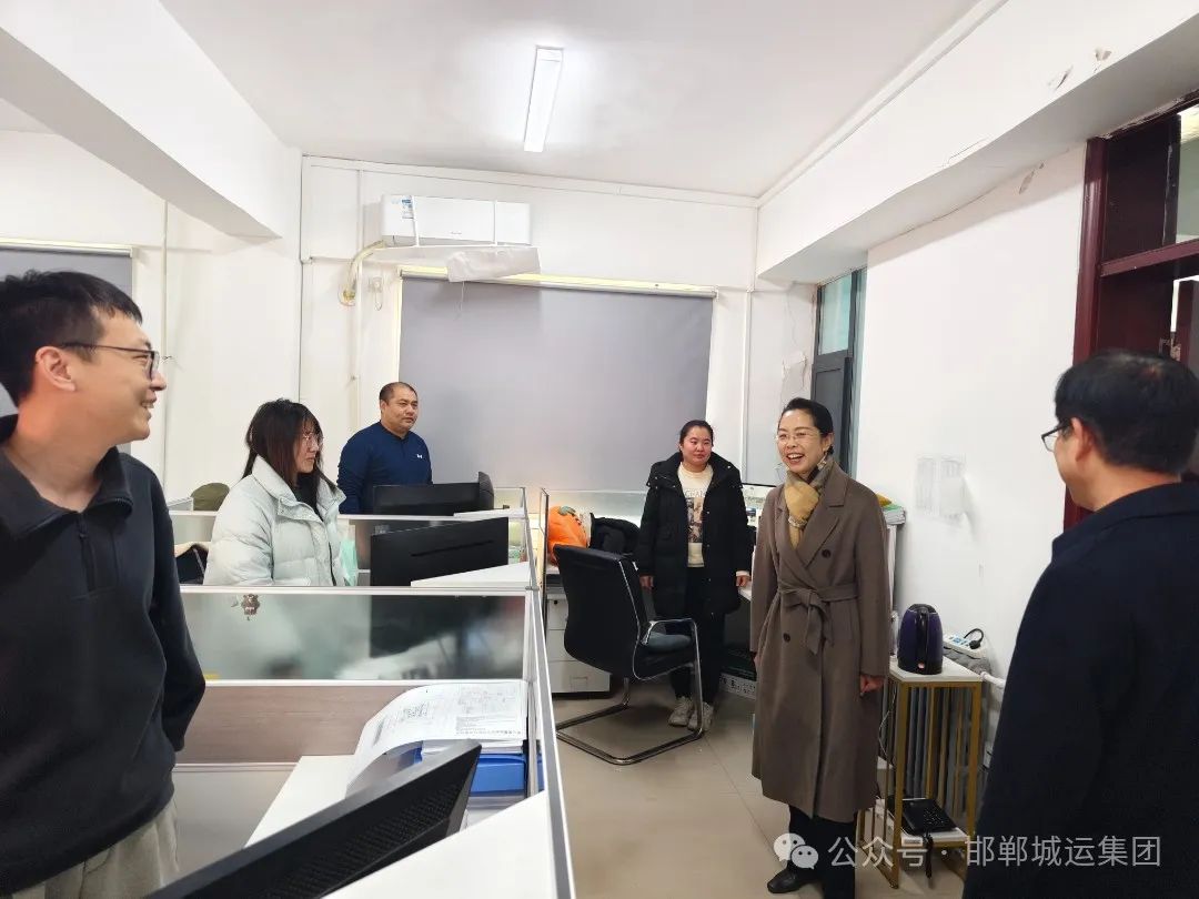 市城运集团党委书记、董事长韩延敏带队到光太公司、路通公司、华威公司开展专题调研