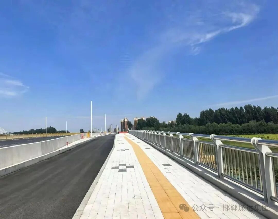人民路跨支漳河辅路桥顺利通车